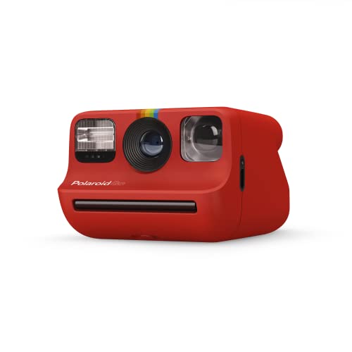كاميرا بولارويد Go الفورية الصغيرة - أحمر (9071) - متوافقة فقط مع فيلم Polaroid Go كاميرا بولارويد Go الفورية الصغيرة - أحمر (9071) - متوافقة فقط مع فيلم Polaroid Go