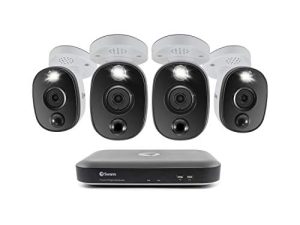 نظام كاميرا Swann Home Security مع 2 تيرابايت HDD ، 8 قنوات 4 كاميرات ، 4K Ultra HD DVR ، مراقبة سلكية داخلية / خارجية ، رؤية ليلية ملونة ، ضوء تحذير من الحرارة / الحركة ، Alexa + Google ، SWDVK-855804WL