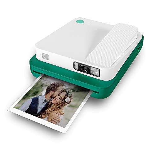 KODAK Smile Classic Digital Instant Camera for 3.5 x 4.25 Zink Photo Paper - Bluetooth، 16MP Pictures (Green) KODAK Smile Classic Digital Instant Camera for 3.5 x 4.25 Zink Photo Paper - Bluetooth، 16MP Pictures (Green)
