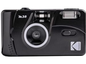 كاميرا فيلم Kodak M38 مقاس 35 مم - خالية من التركيز ، فلاش مدمج قوي ، سهل الاستخدام (أسود مليء بالنجوم)